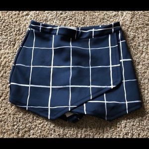 Abercrombie and Fitch Asymmetrical Skort